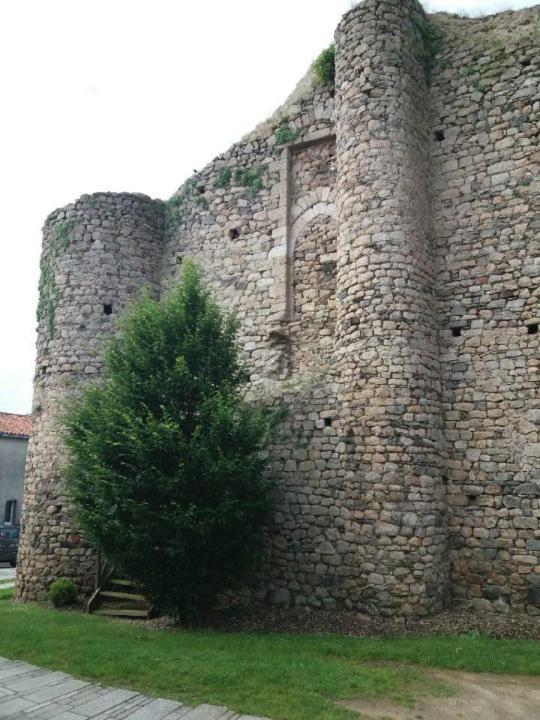 Maison De Vacances Chateaumur Exterior foto