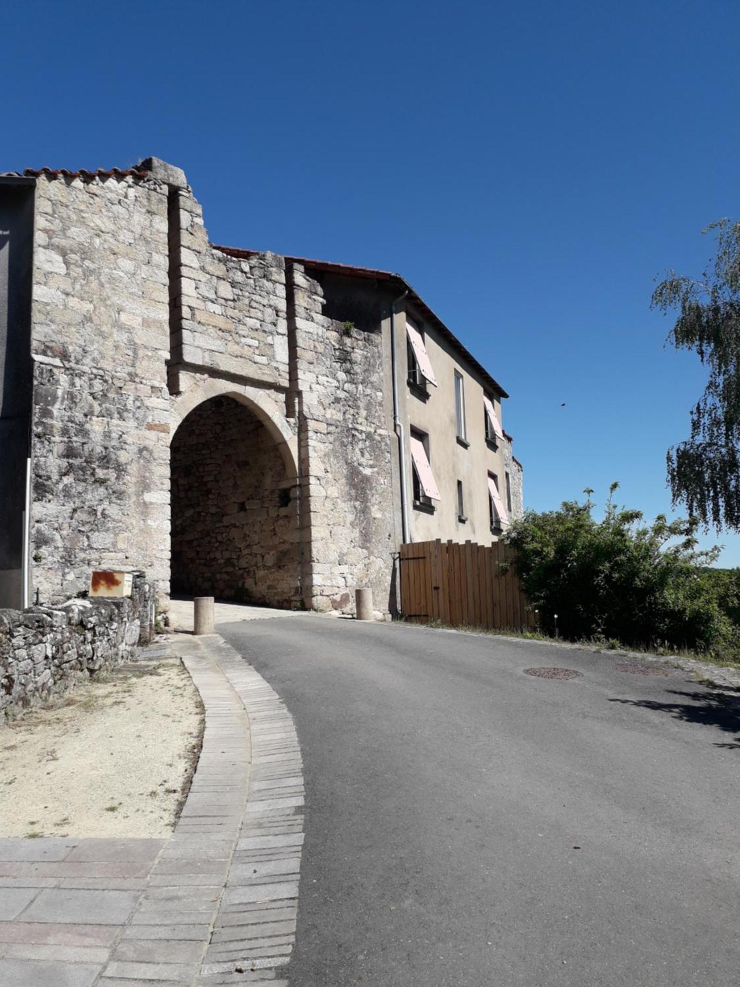 Maison De Vacances Chateaumur Exterior foto